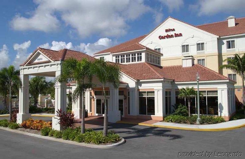Hilton Garden Inn Boca Raton Esterno foto